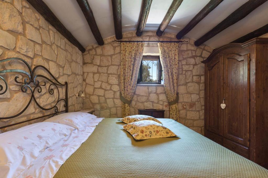 Trullo Dei Messapi Appartement Ceglie Messapica Buitenkant foto